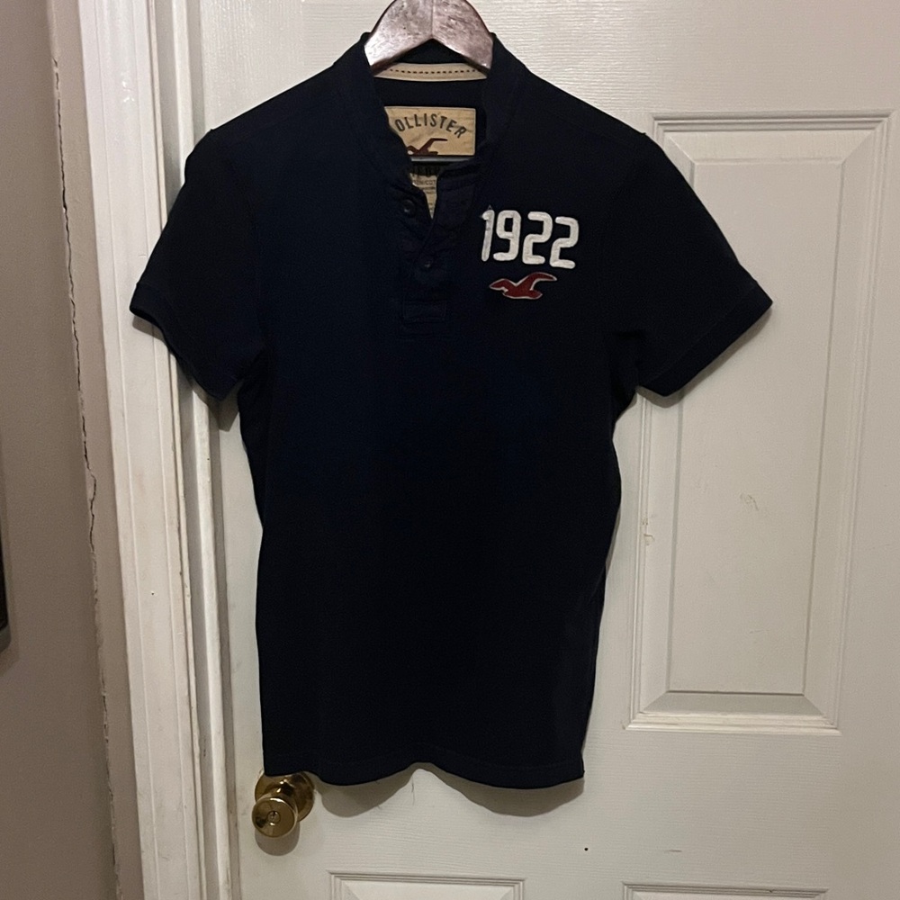 Hollister Dark Blue Polo with 1922 Emblem